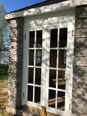 Деревянные двери из массива сосны Деревянные двери из массива сосны