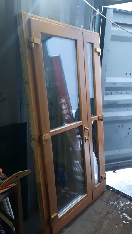Дверь штульповая деревянная