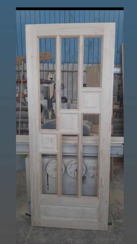 Дверь деревянная для дачи
